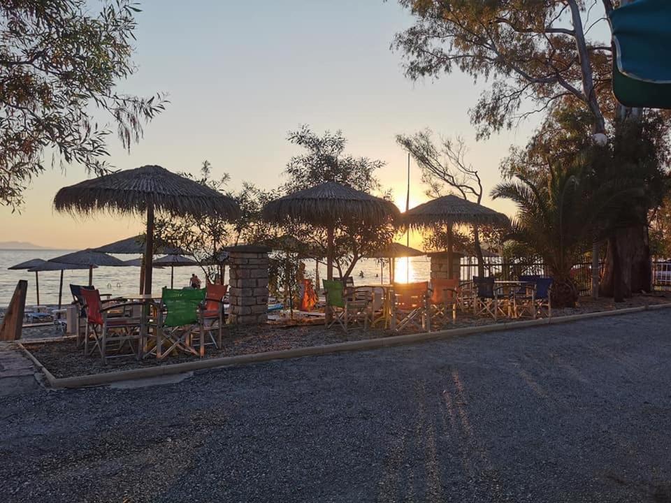 Camping Drepanos Igoumenitsa Exteriör bild